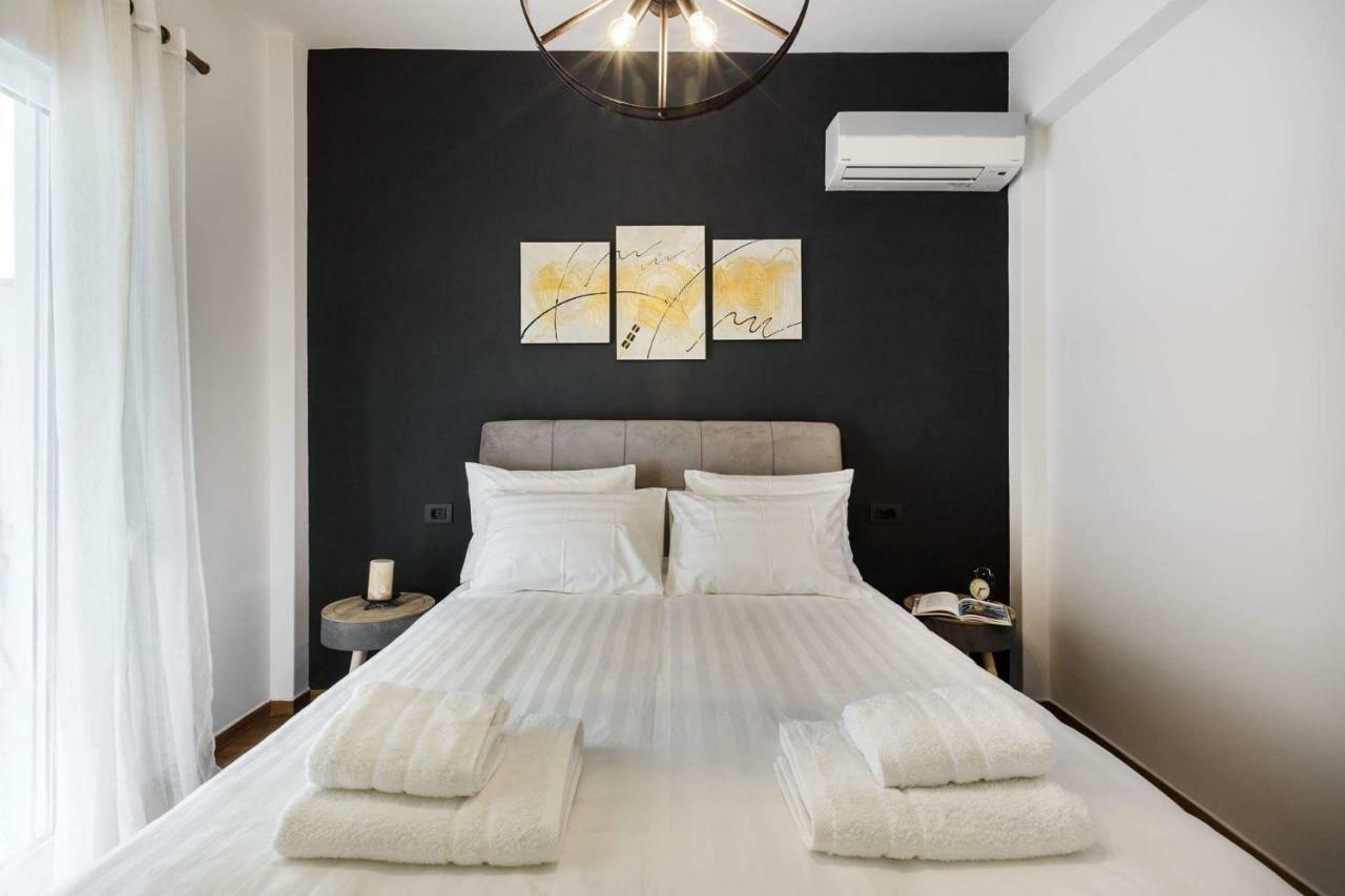 Atmospheric Apartment Near Acropolis By Cloudkeys Αθήνα Εξωτερικό φωτογραφία